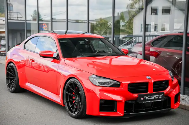 BMW M2 view 4