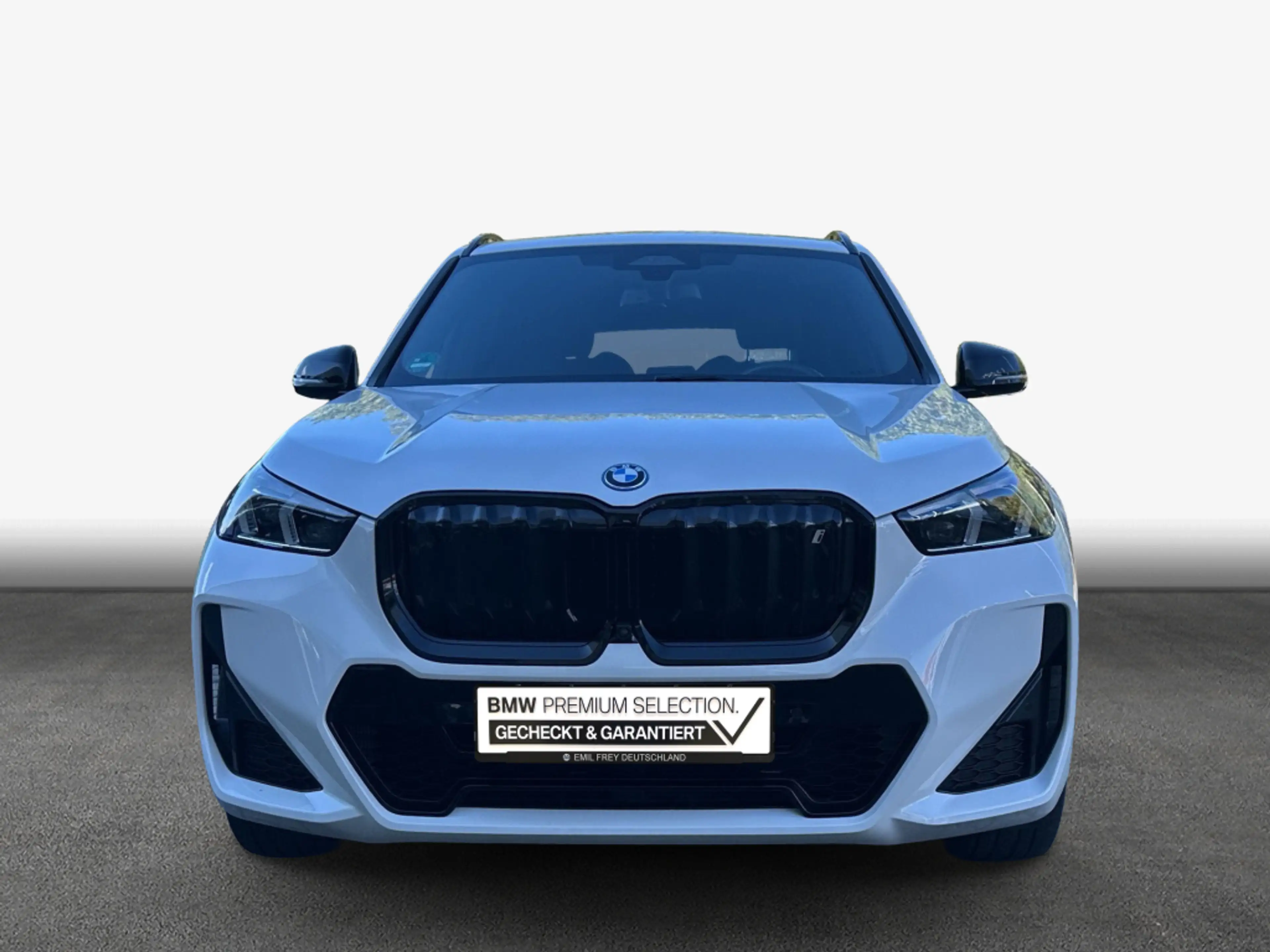 BMW iX1 xDrive30 M Sportpaket LED* HiFi* Head-Up* — photo 5