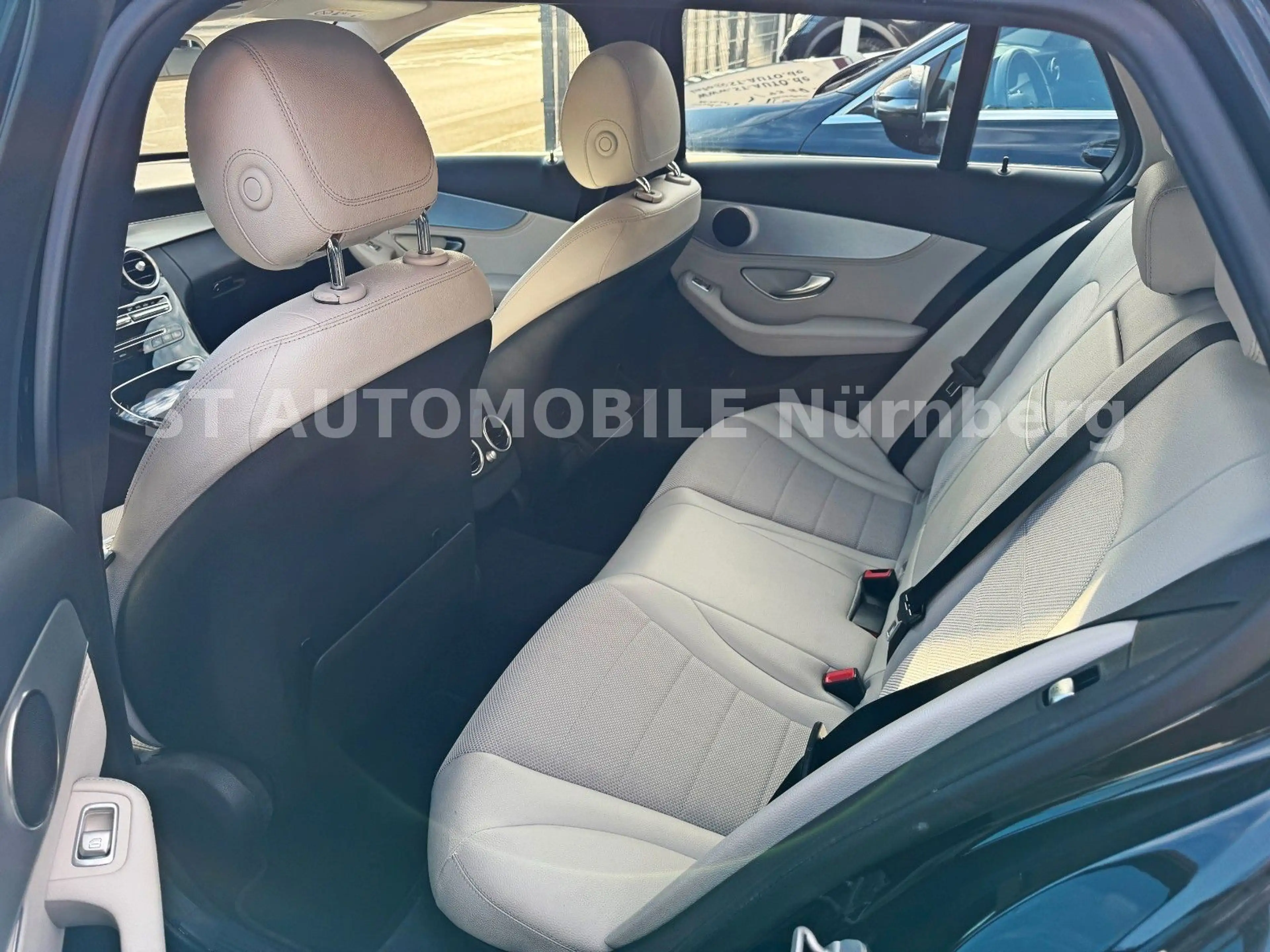 Mercedes-Benz C 250 T-Modell BlueTec Avantgarde*KAMERA*LED*ACC — photo 12