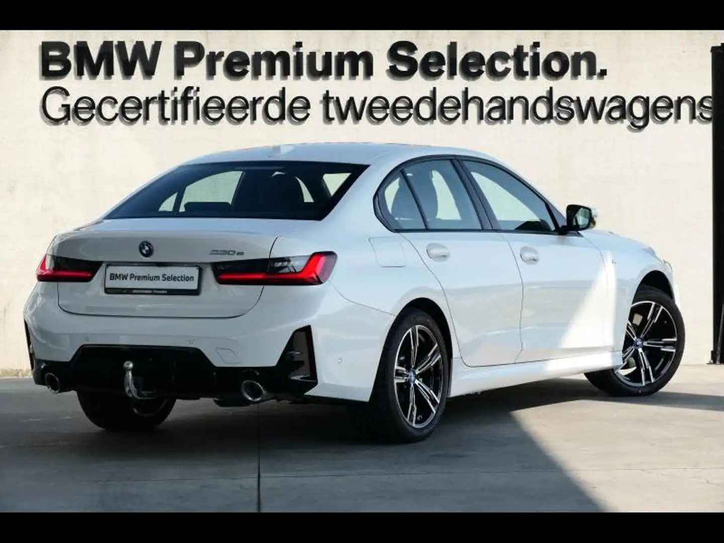 BMW 330 330e Berline M Sport | TOWB | Blanc - 2