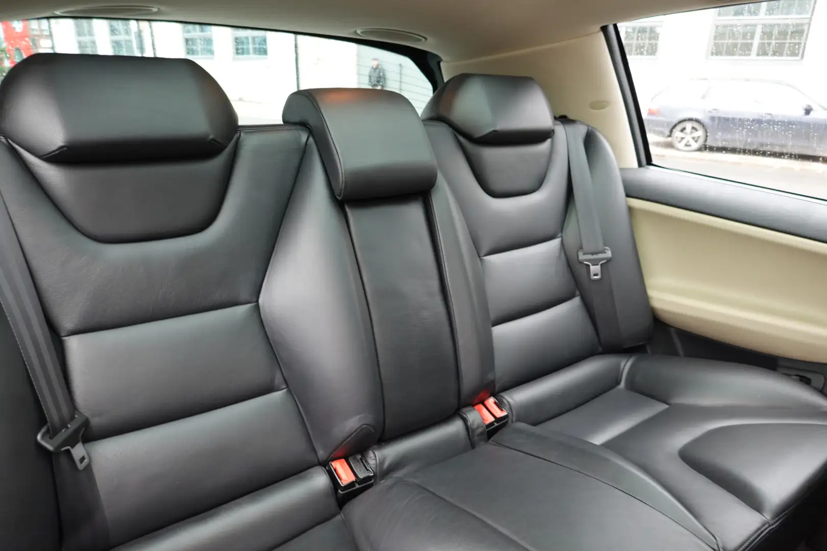 Renault Avantime 3.0 V6 Privilege - 1