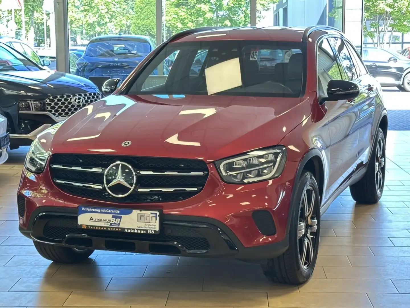 Mercedes-Benz GLC 220 d*4Matic*ACC*Head-up*R.Cam*dig.Cockpit* Rot - 1