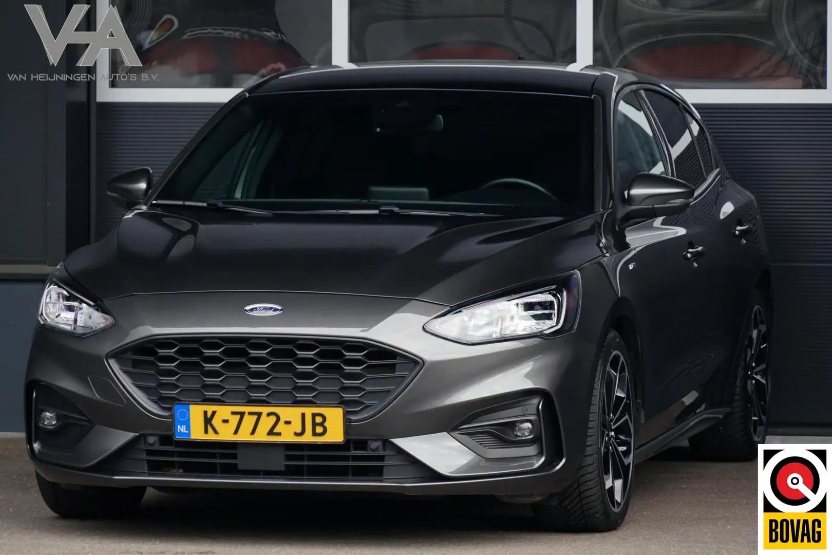 Ford Focus 2.0 EcoBlue ST Line X Business, aut. veel opties, Grijs - 1