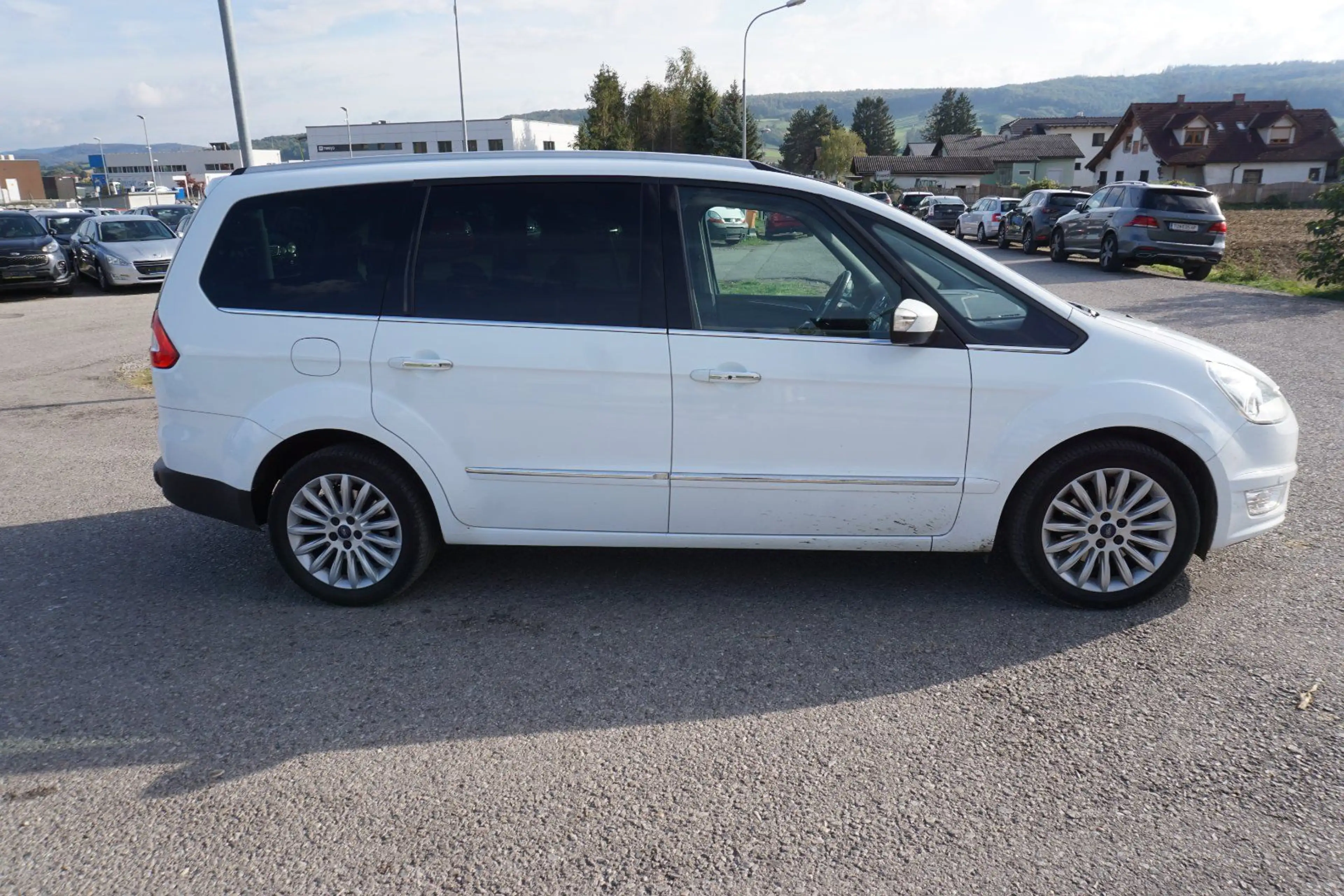 Ford Galaxy Ford Galaxy Business Plus 2,0l TDCi/DPF 120KW — photo 9
