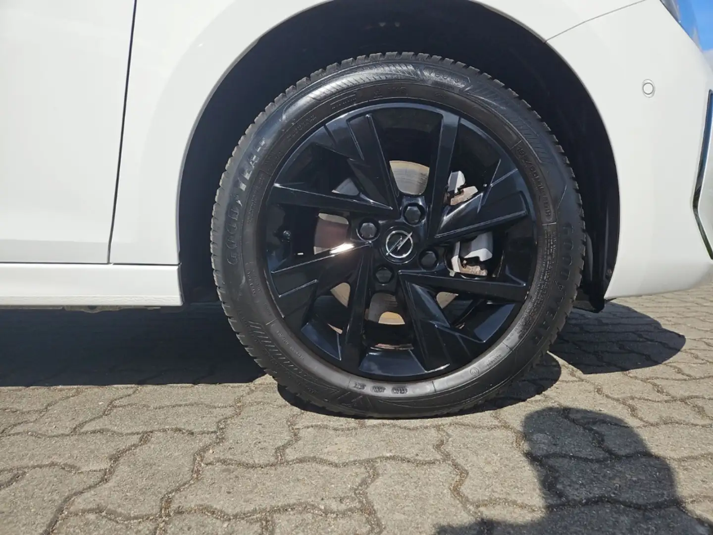 Opel Corsa F GS 1.2 Turbo Navi LED Matrix Kurvenlicht Weiß - 2