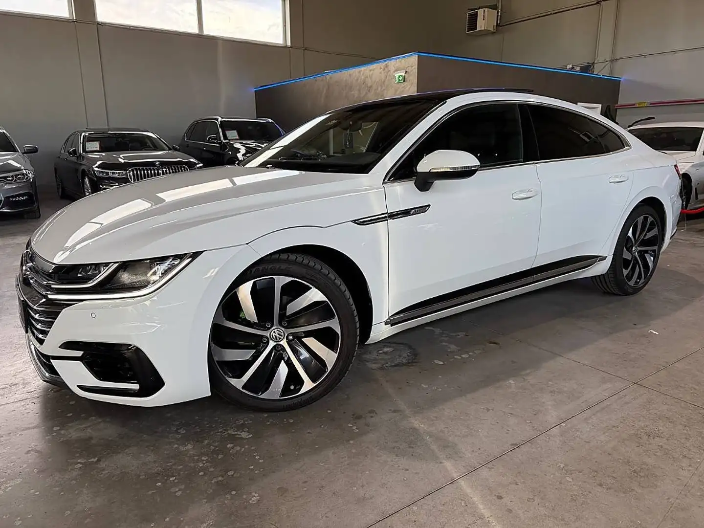 Volkswagen Arteon R-Line Weiß - 1