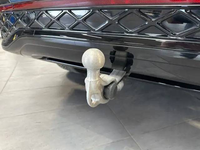 Volkswagen Tiguan view 8