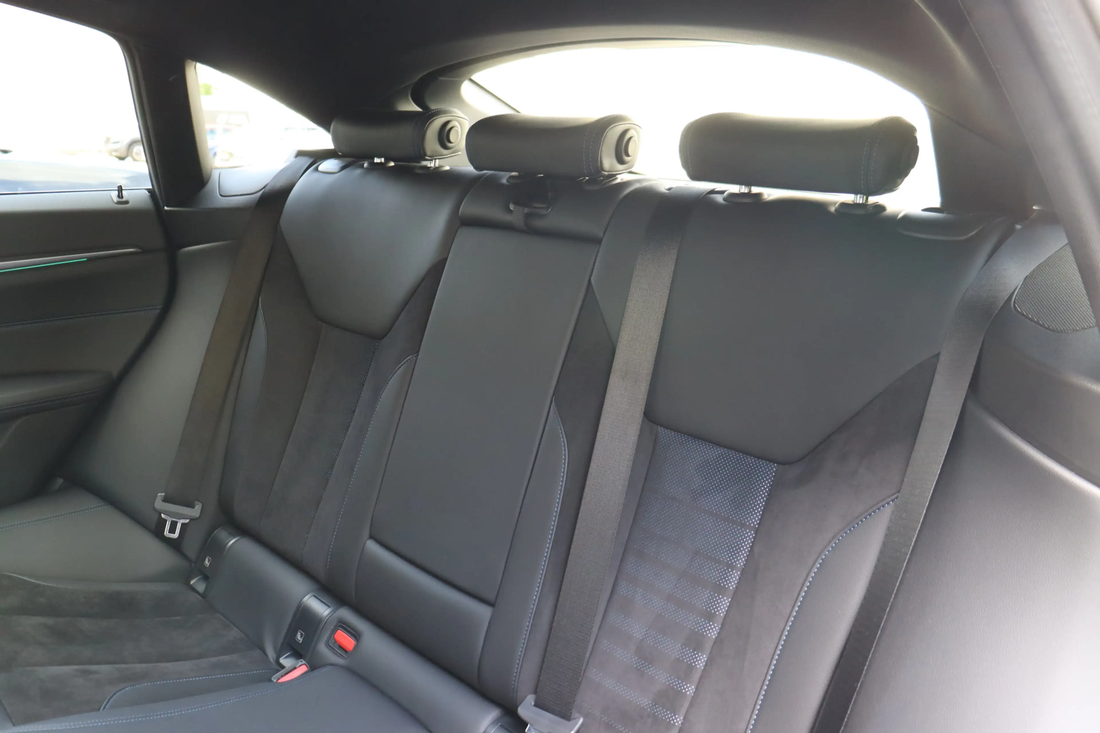 BMW 440 4 Serie Gran Coupé M440i xDrive High Executive Aut — photo 6