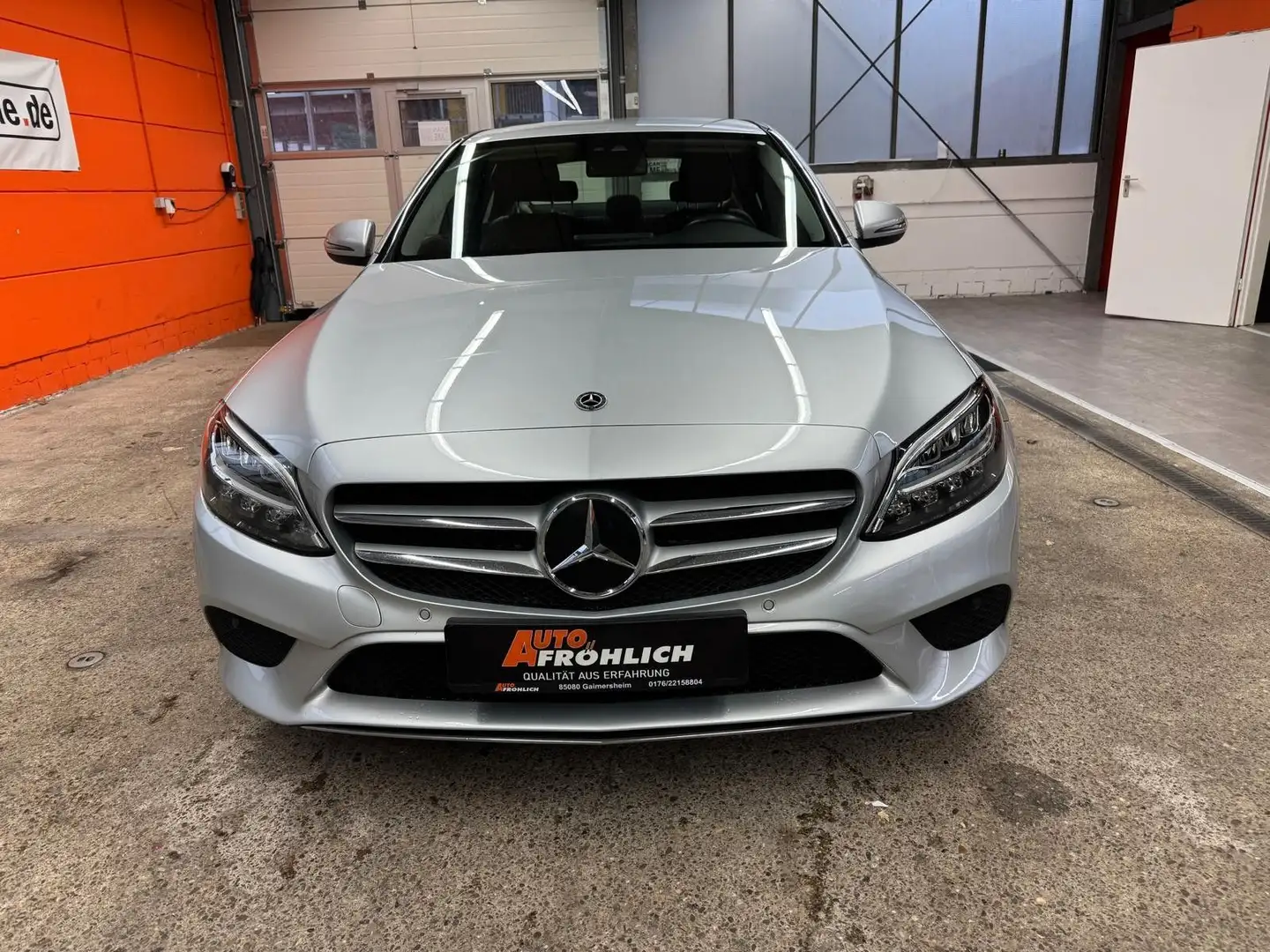 Mercedes-Benz C 220 C220d Lim. Avantgarde Kamera LED Navi Ambiente Argent - 2
