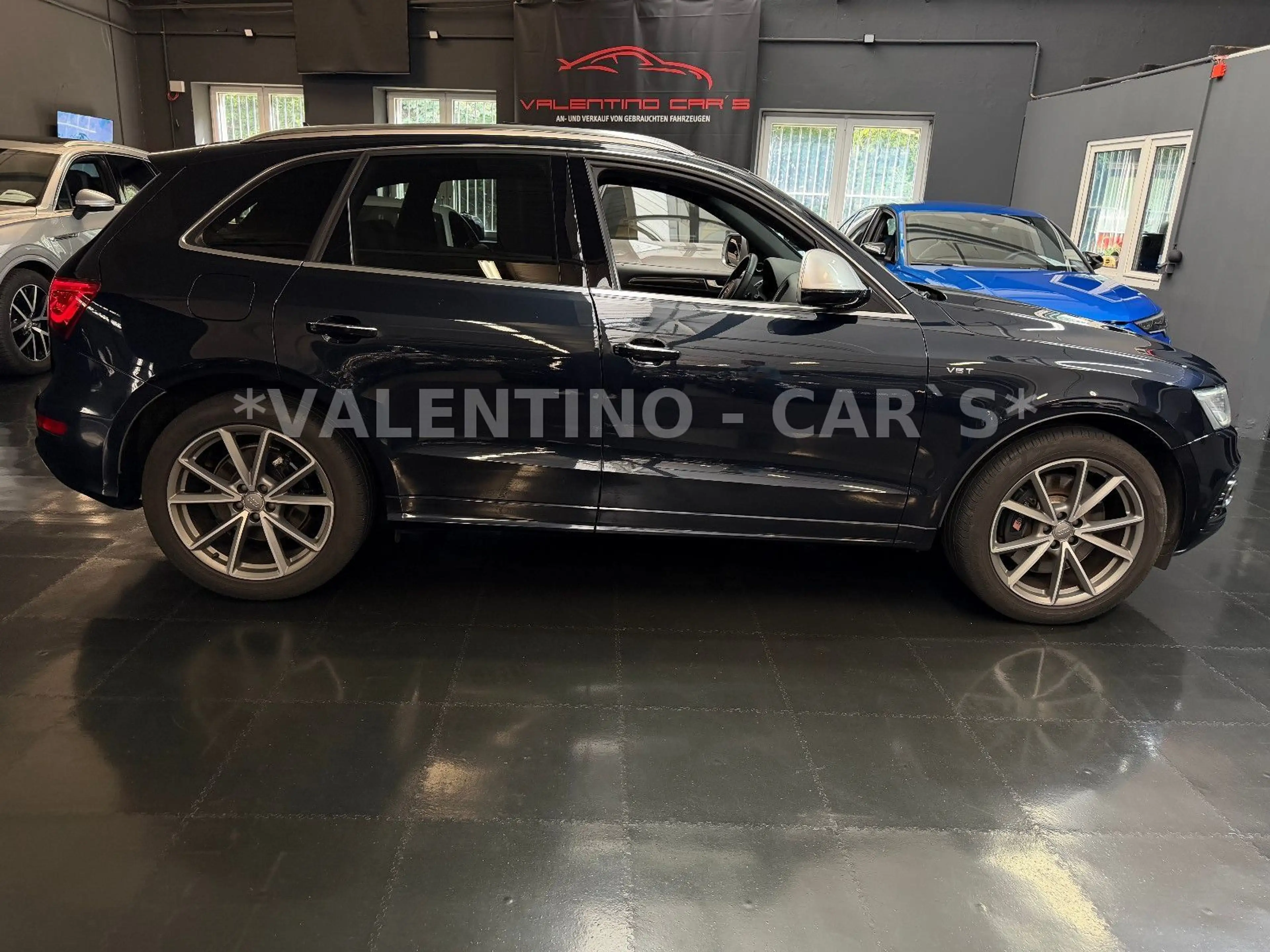 Audi SQ5 3.0 TDI quattro S-Tron/Kam/Pano/AHK/B&O/Temp — photo 5