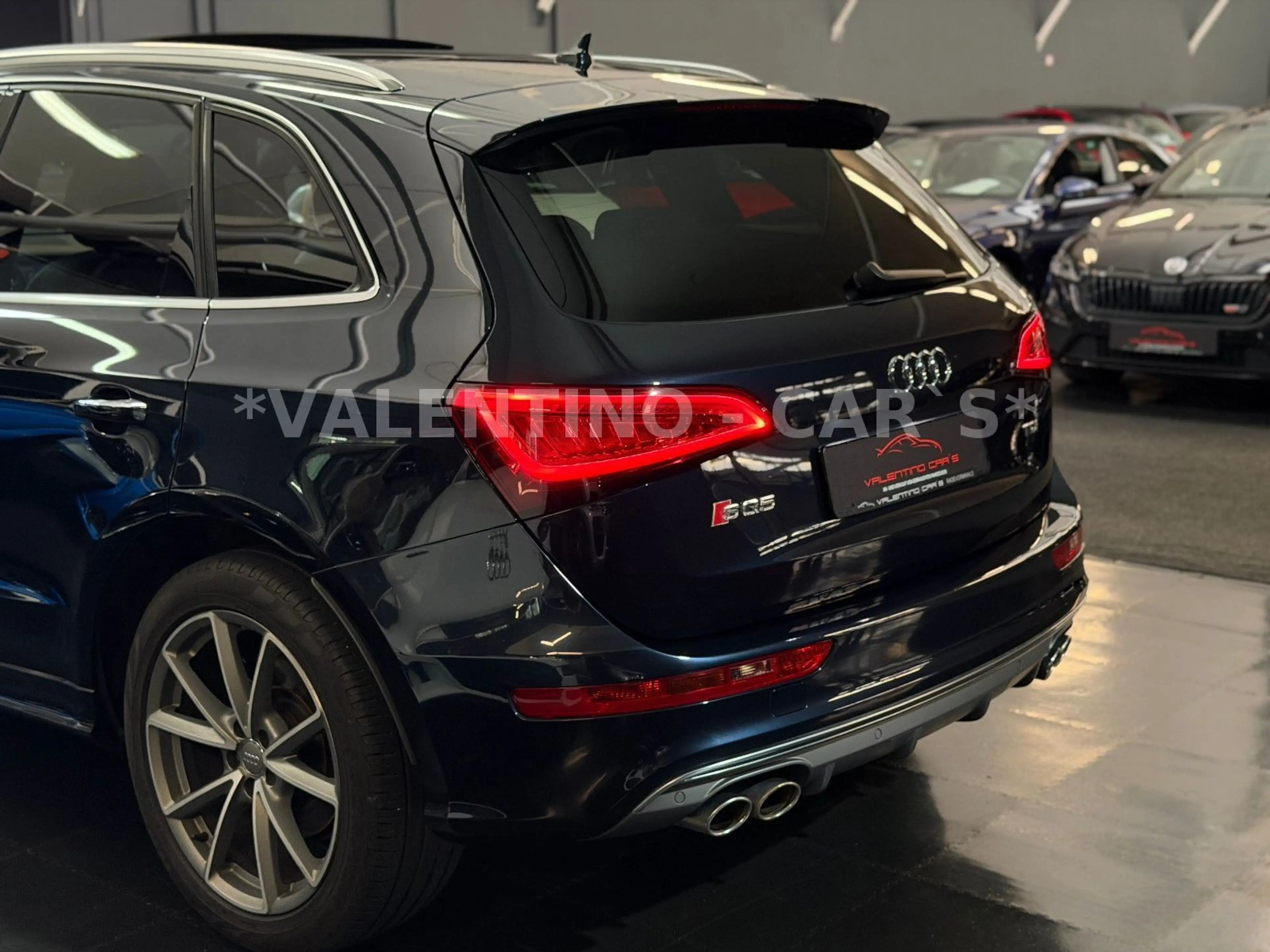 Audi SQ5 3.0 TDI quattro S-Tron/Kam/Pano/AHK/B&O/Temp — photo 13