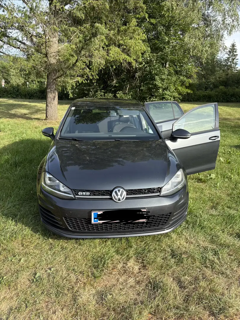 Volkswagen Golf GTD 2,0 TDI - 1