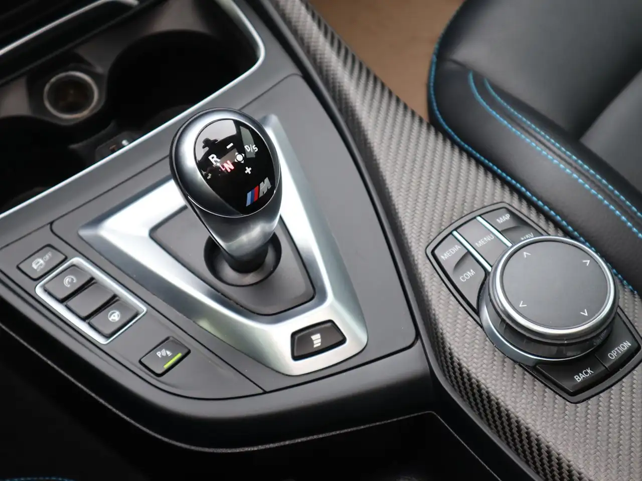 BMW M2 снимка BMW M2