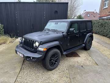 Wrangler Sahara Unlimited Outlander