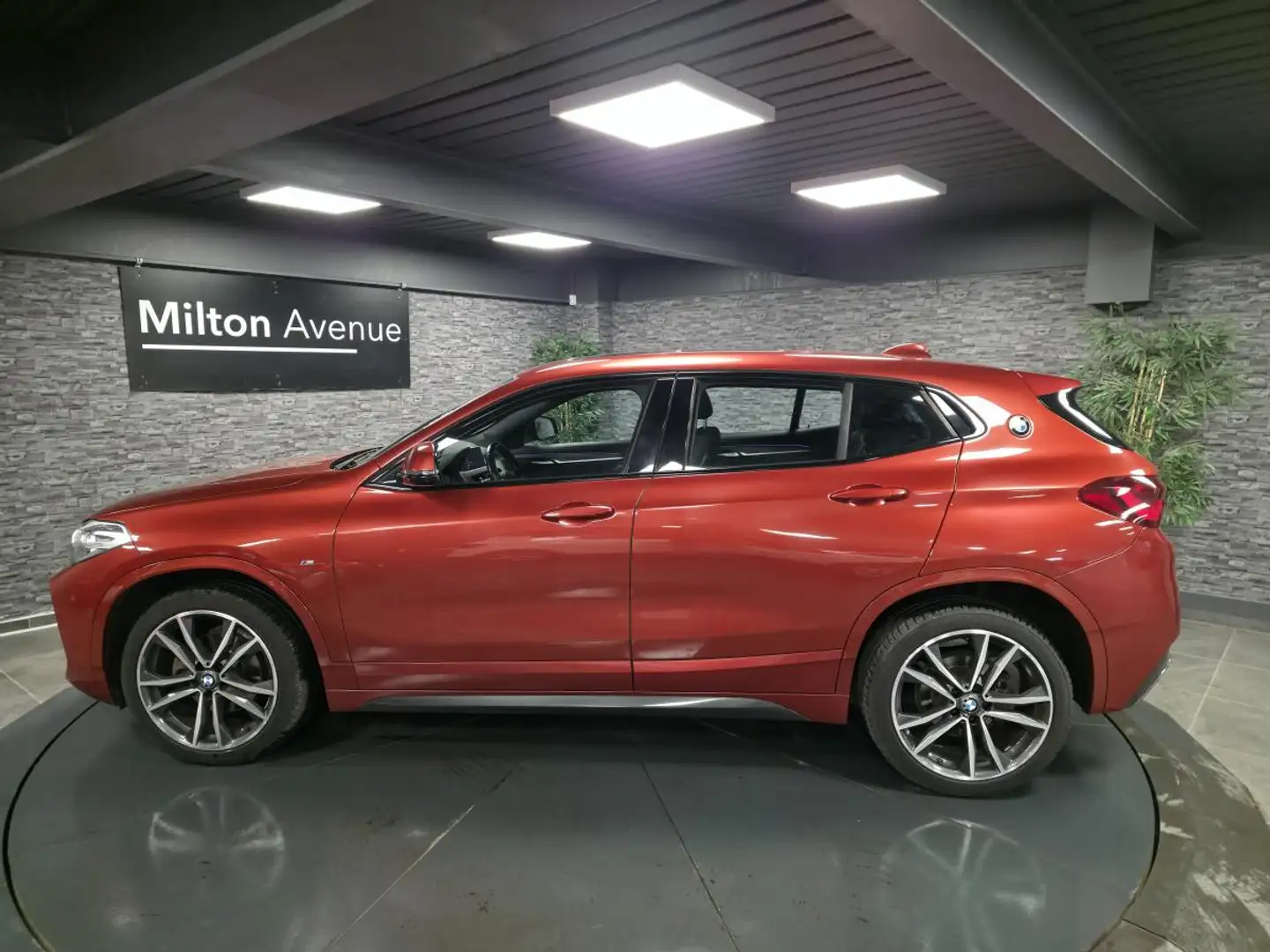 BMW X2 sDrive 18d - BVA - S\u0026S  F39 M Sport Orange - 2