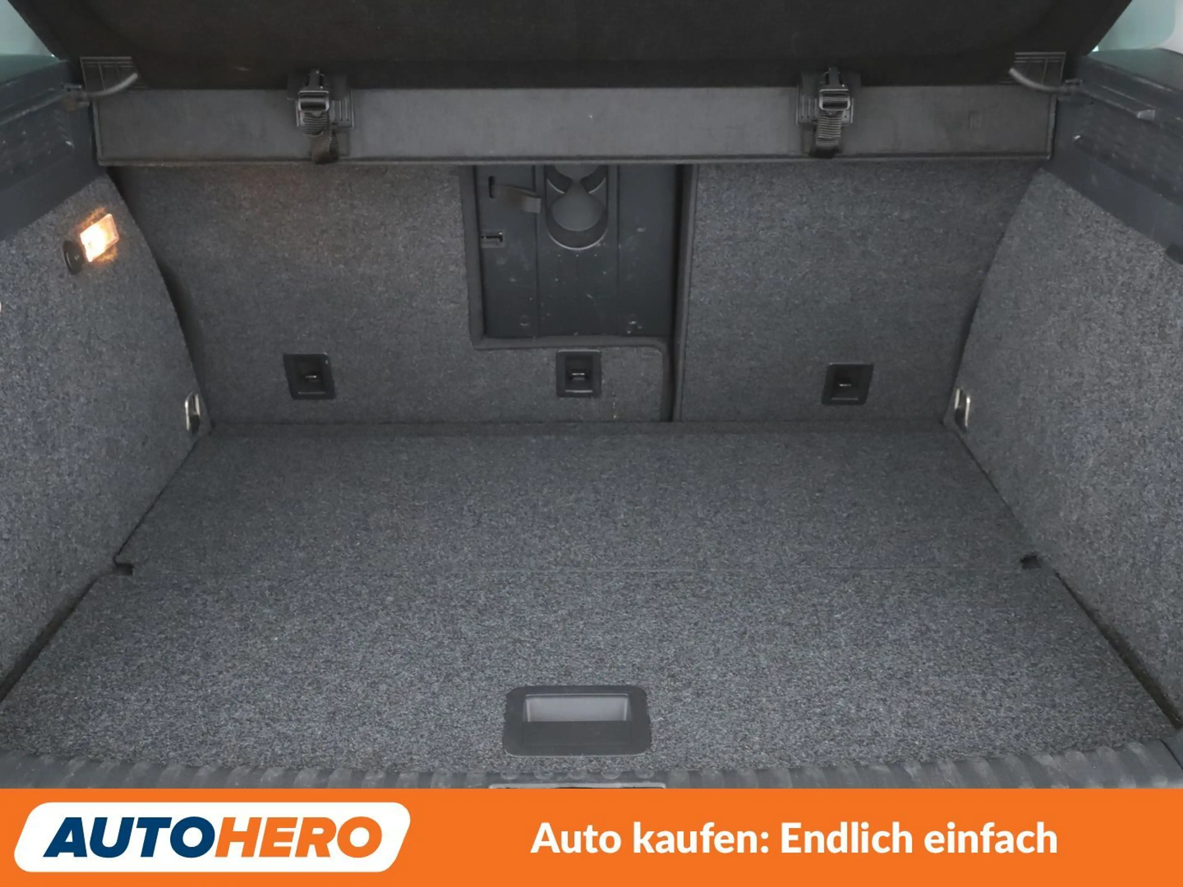 Volkswagen Tiguan 2.0 TDI Sport & Style 4Motion BMT Aut.*NAVI* — photo 17