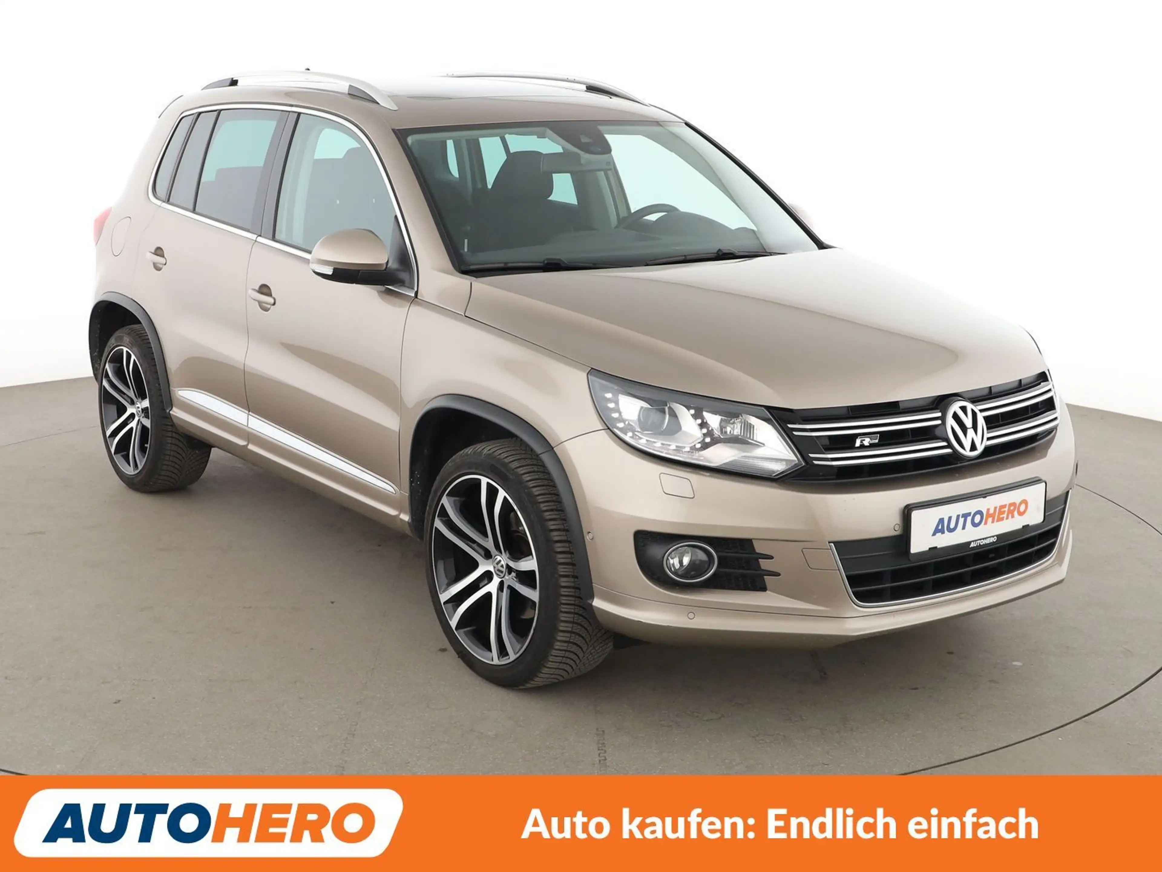 Volkswagen Tiguan 2.0 TDI Sport & Style 4Motion BMT Aut.*NAVI* — photo 8
