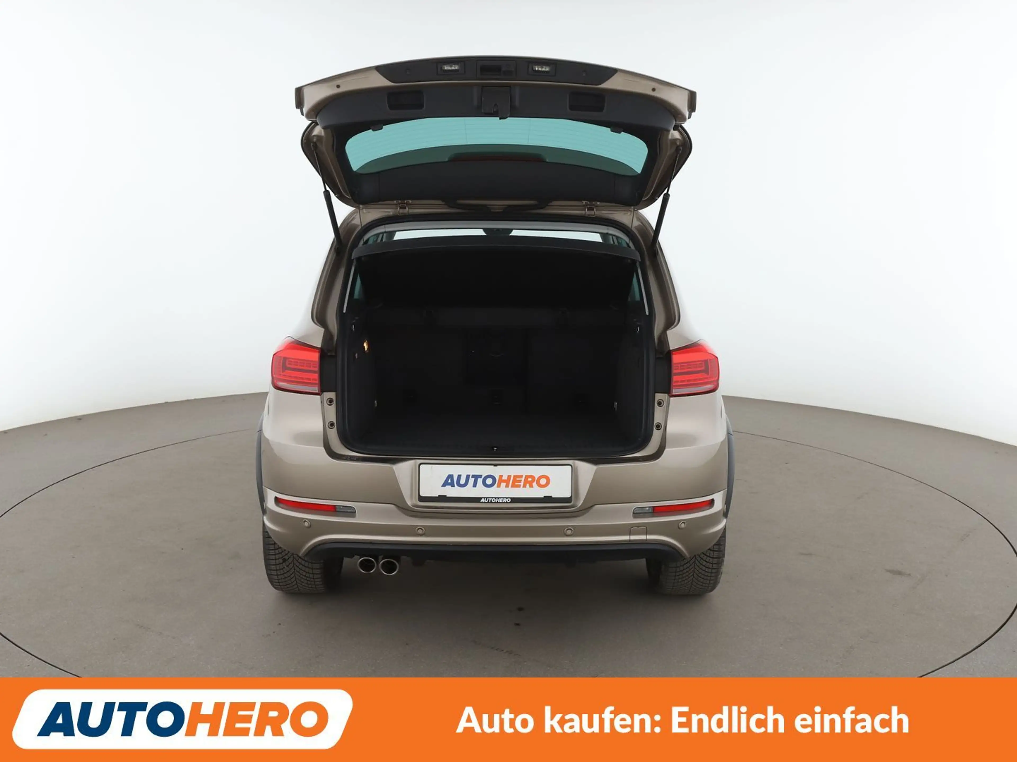 Volkswagen Tiguan 2.0 TDI Sport & Style 4Motion BMT Aut.*NAVI* — photo 16