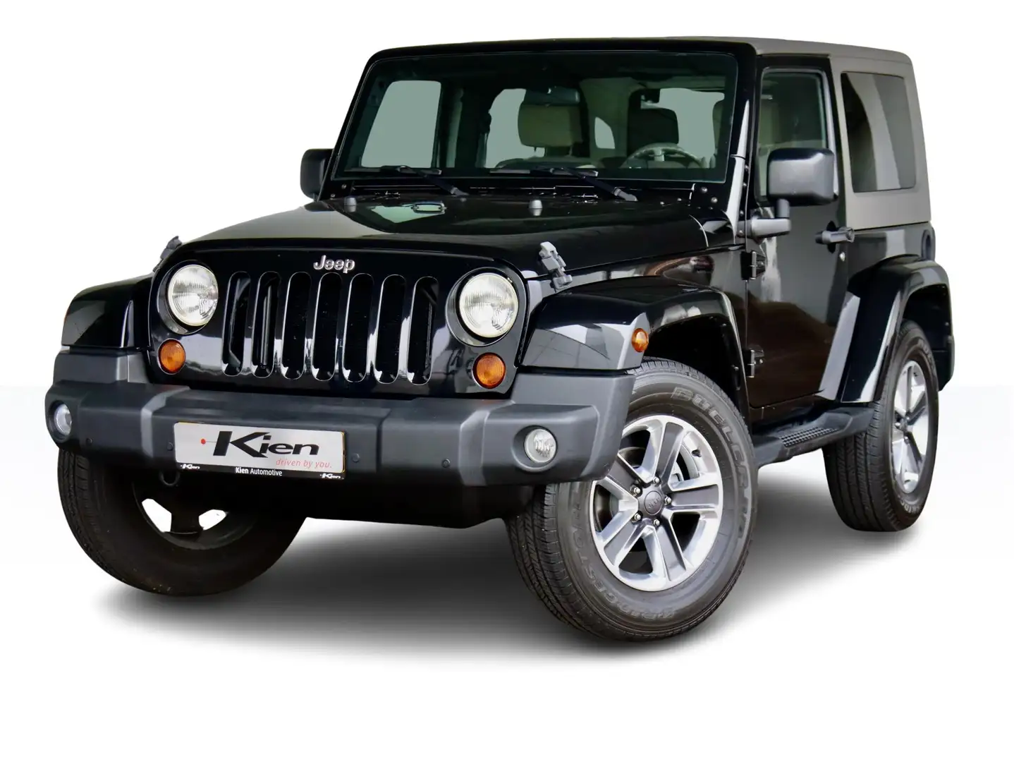 Jeep Wrangler 3.8 Sport | Youngtimer | BTW | 17 INCH | Navi | Cr Zwart - 1