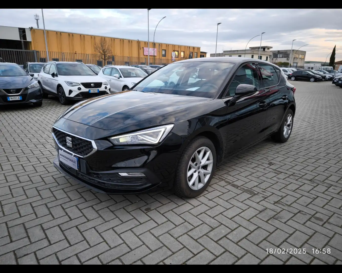 SEAT Leon 1.0 tsi Business 110cv Nero - 1