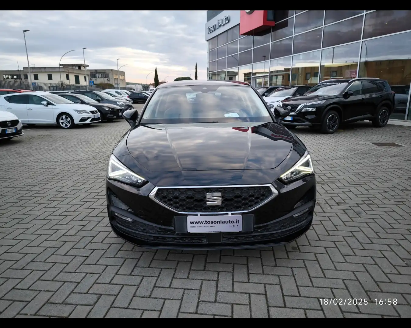 SEAT Leon 1.0 tsi Business 110cv Nero - 2