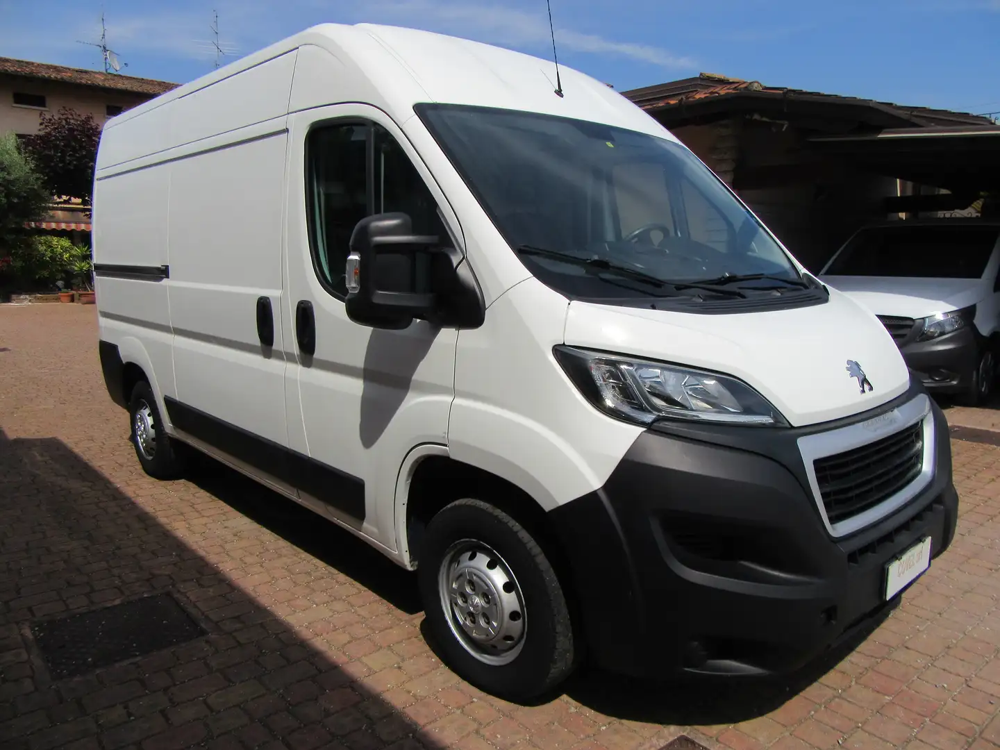 Peugeot Boxer 2.0Hdi 131Cv Passo Medio Tetto Alto Euro 6B NO IVA Bianco - 2