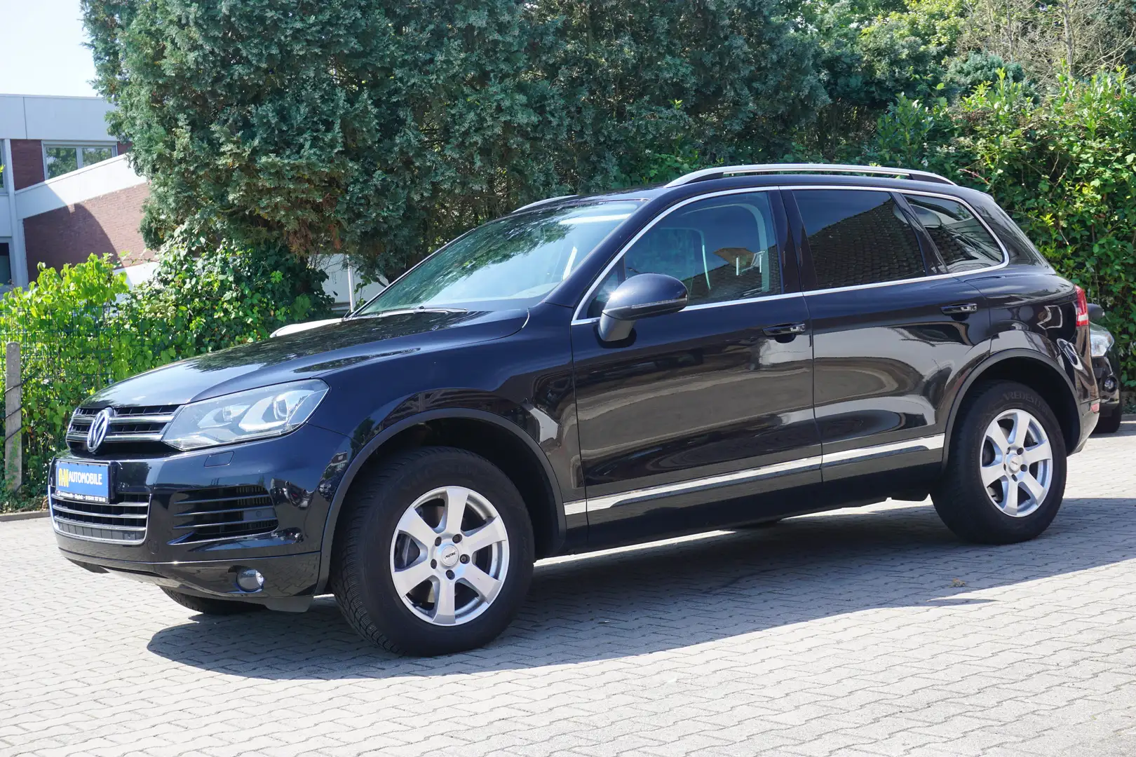 Volkswagen Touareg 3.0 V6 TDI BMT/Vollausstattung/TOP Gepflegt Schwarz - 2