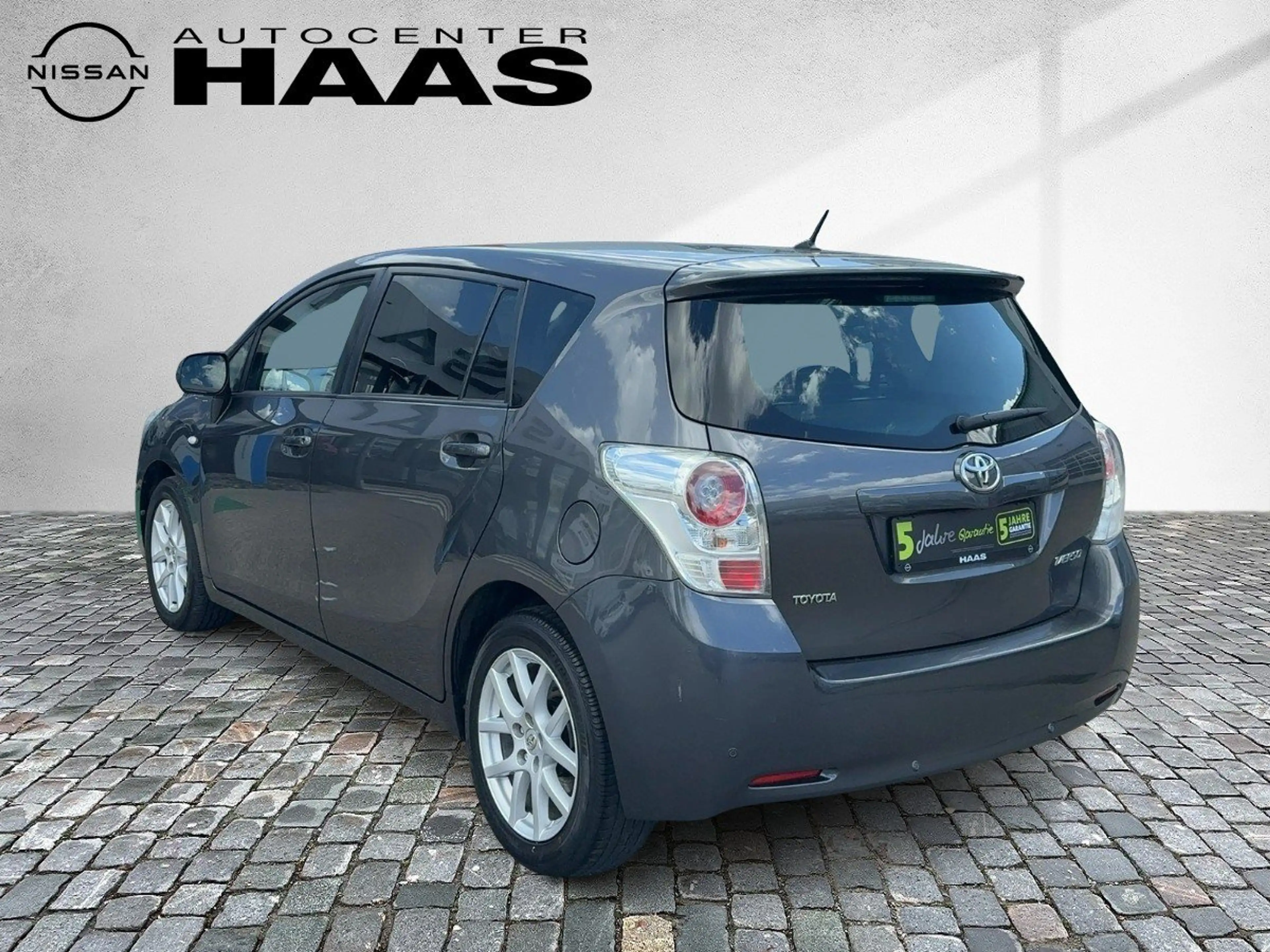 Toyota Verso 1.8 5-Sitzer Travel Navi+Kam.+KlimaA+LM — photo 4