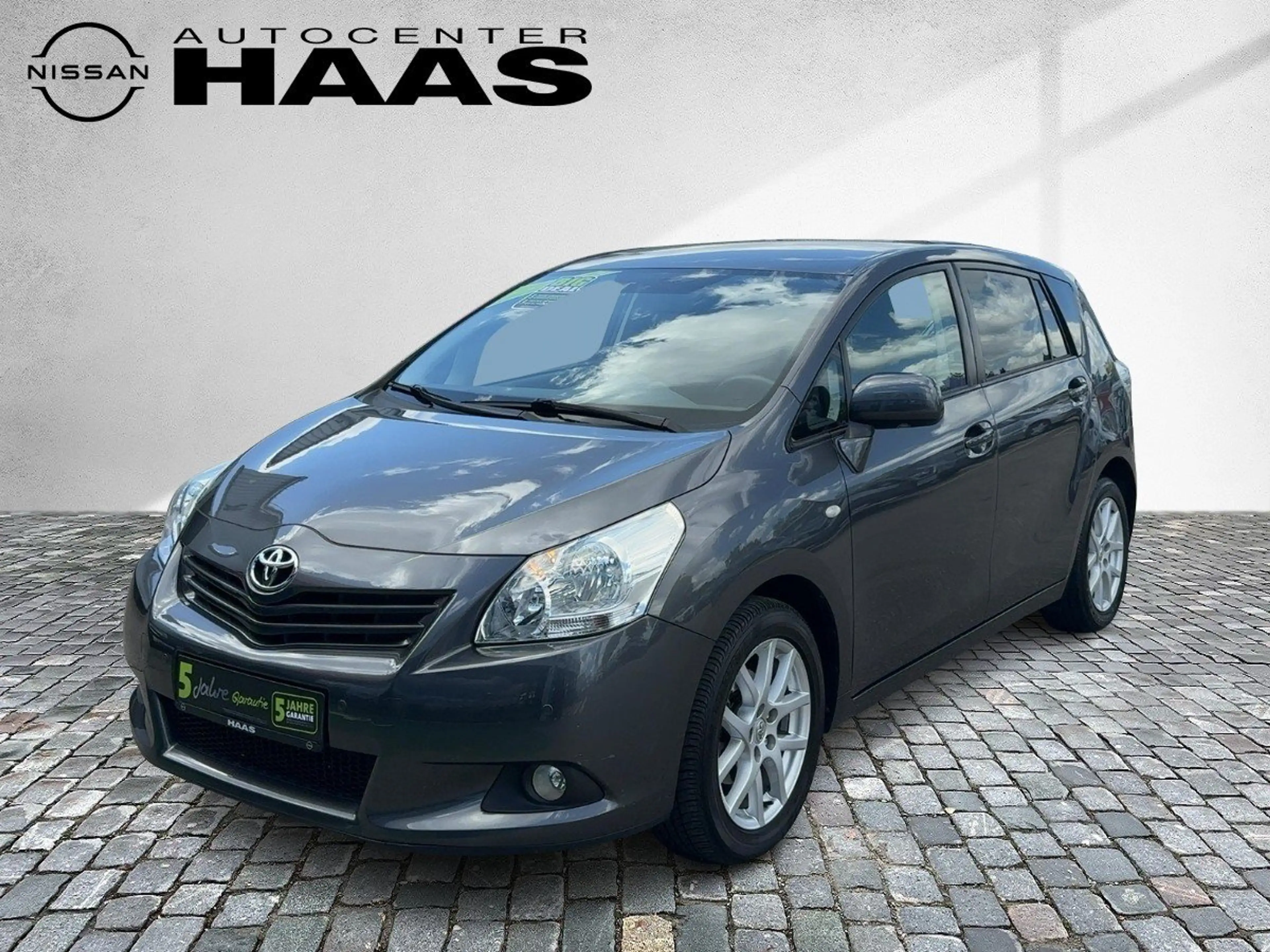 Toyota Verso 1.8 5-Sitzer Travel Navi+Kam.+KlimaA+LM — photo 2