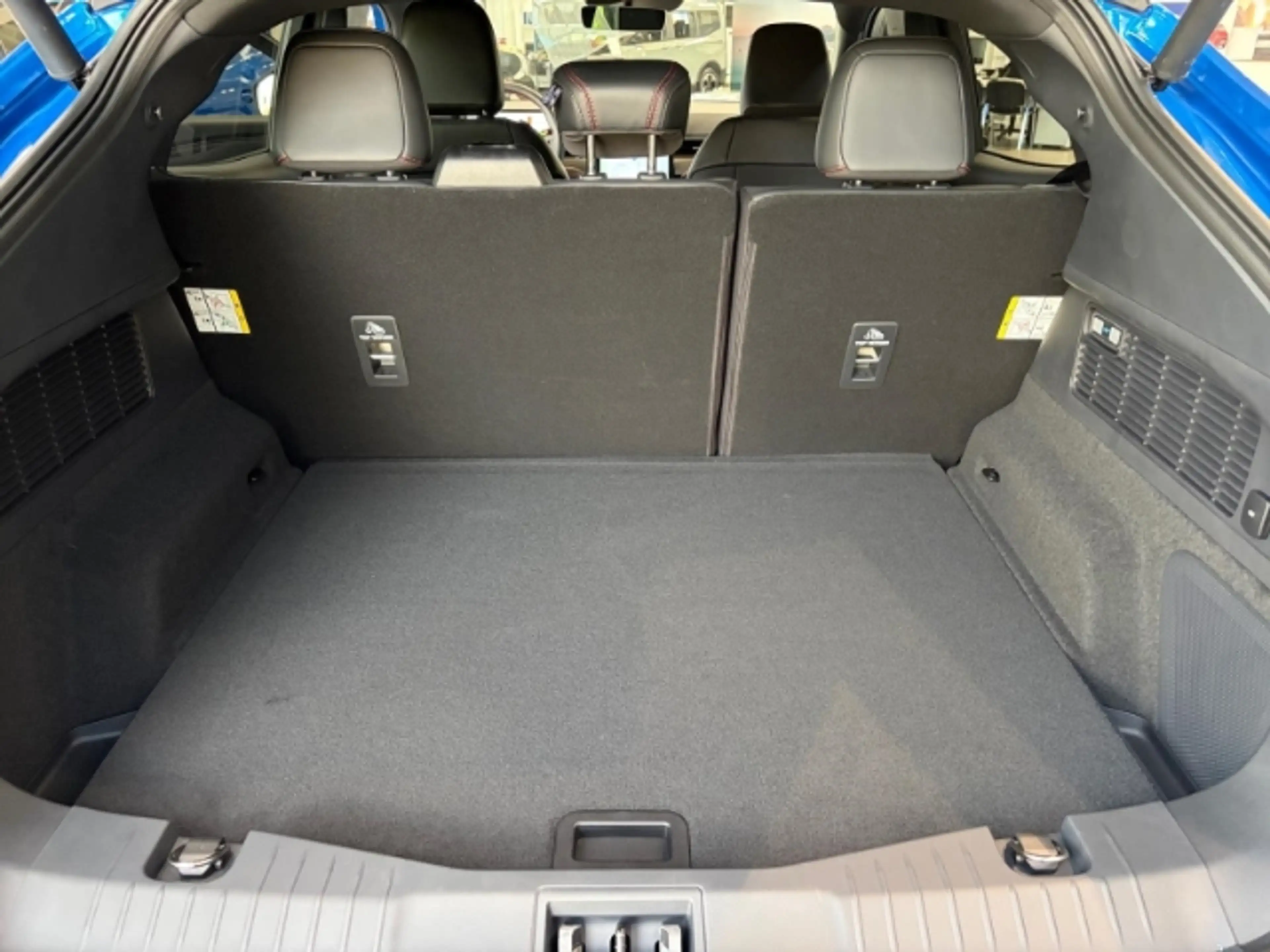Ford Mustang Mach-E Premium+Kamera+Navi+Abstandstempomat+Müdigkeitserk — photo 12