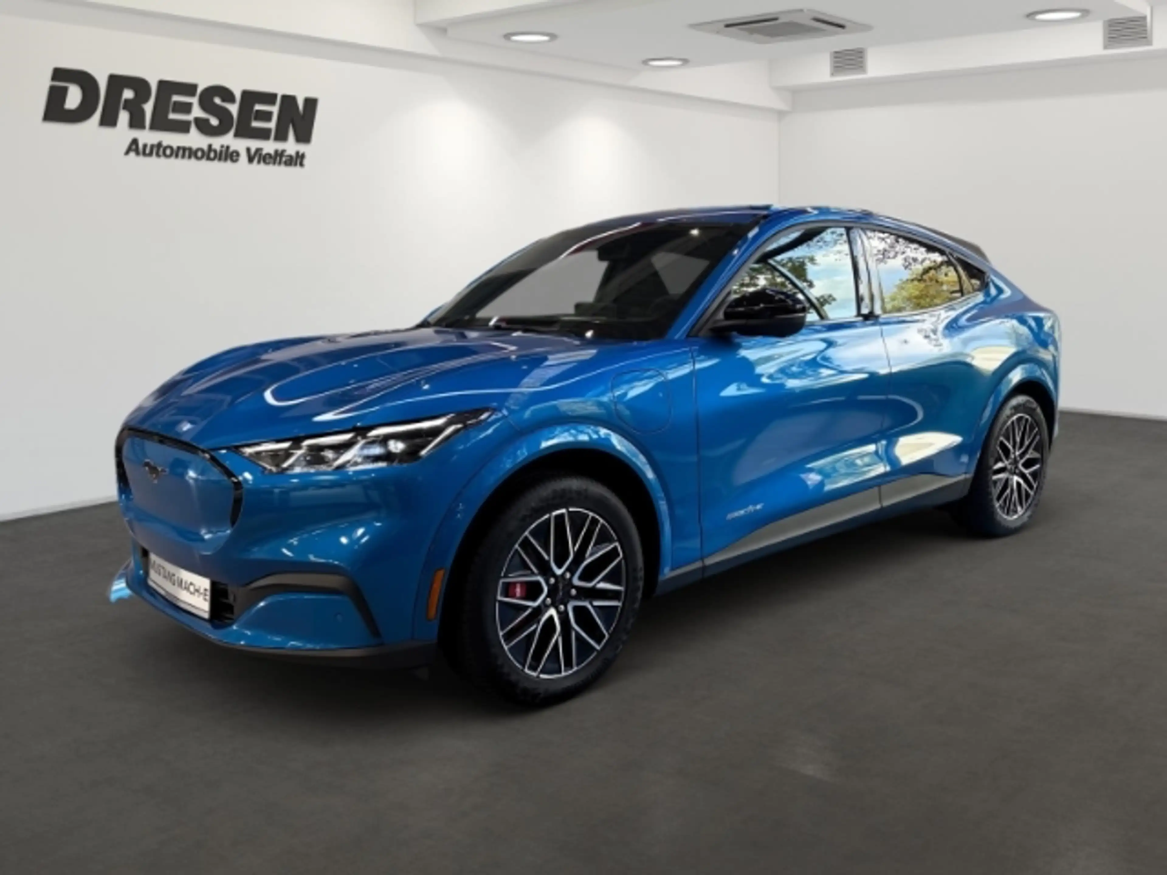 Ford Mustang Mach-E Premium+Kamera+Navi+Abstandstempomat+Müdigkeitserk