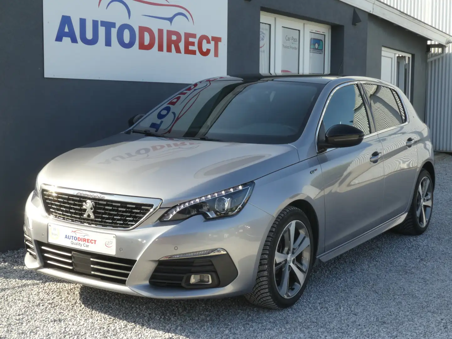 Peugeot 308 1.5 BlueHDi GT Line Cockpit, Pano, Cuir, Led, Cam Gris - 1