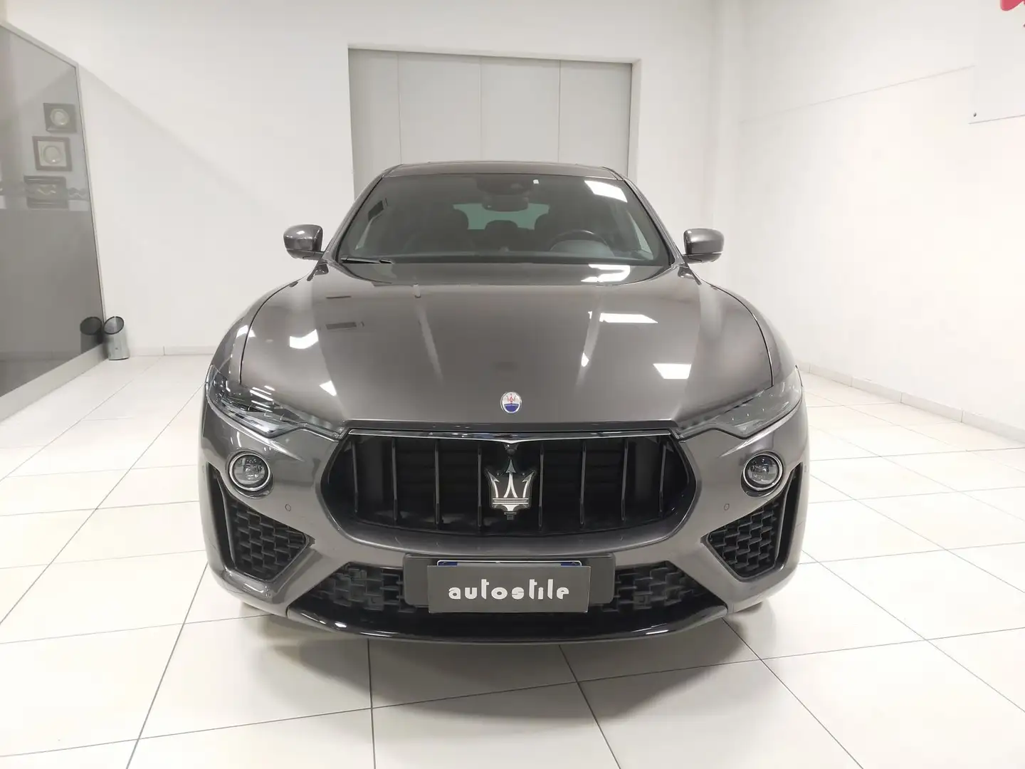 Maserati Levante Levante V6 430 CV S AWD Gransport Grau - 2