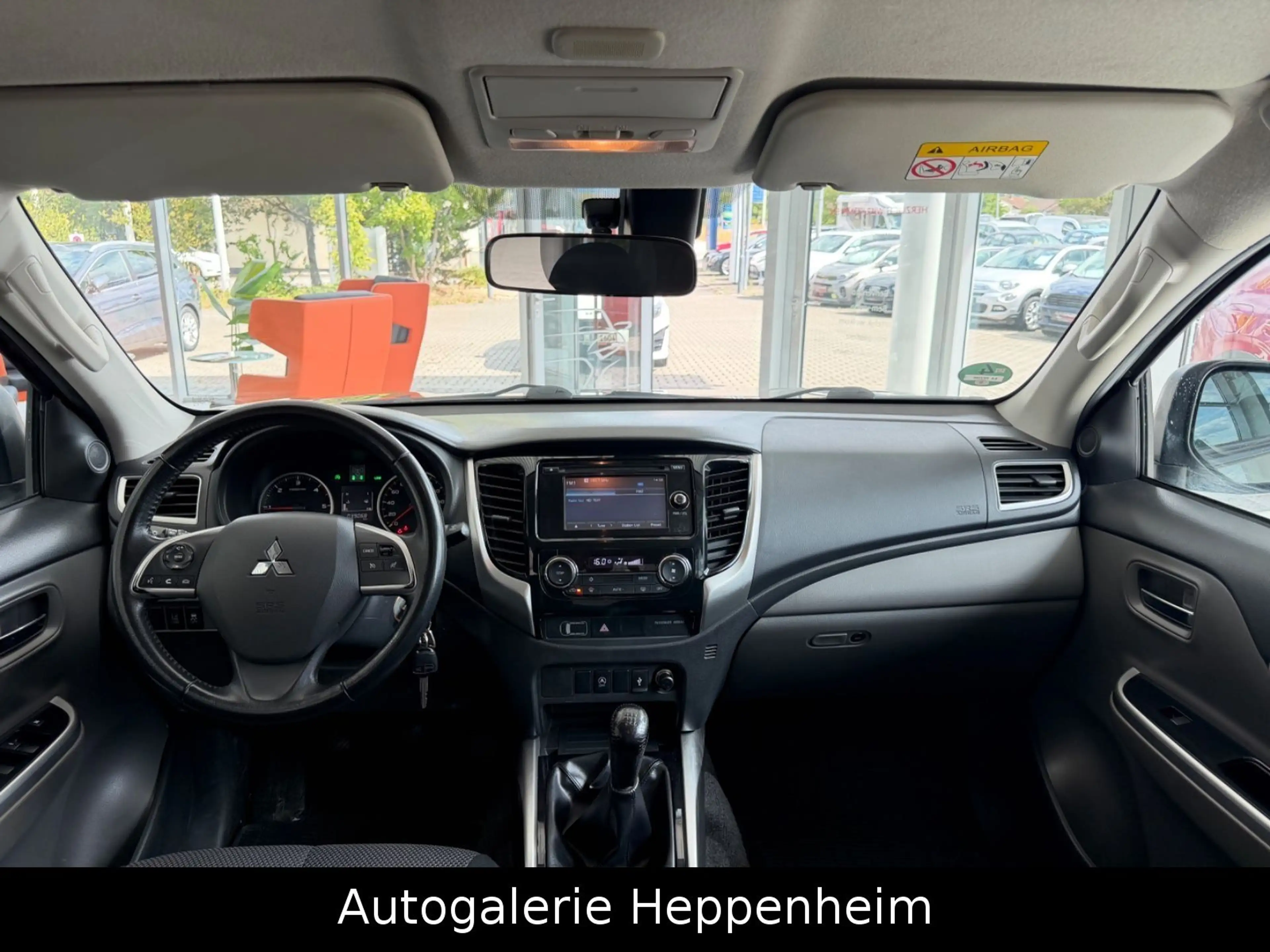 Mitsubishi L200 Plus Doppelkabine 4WD — photo 14