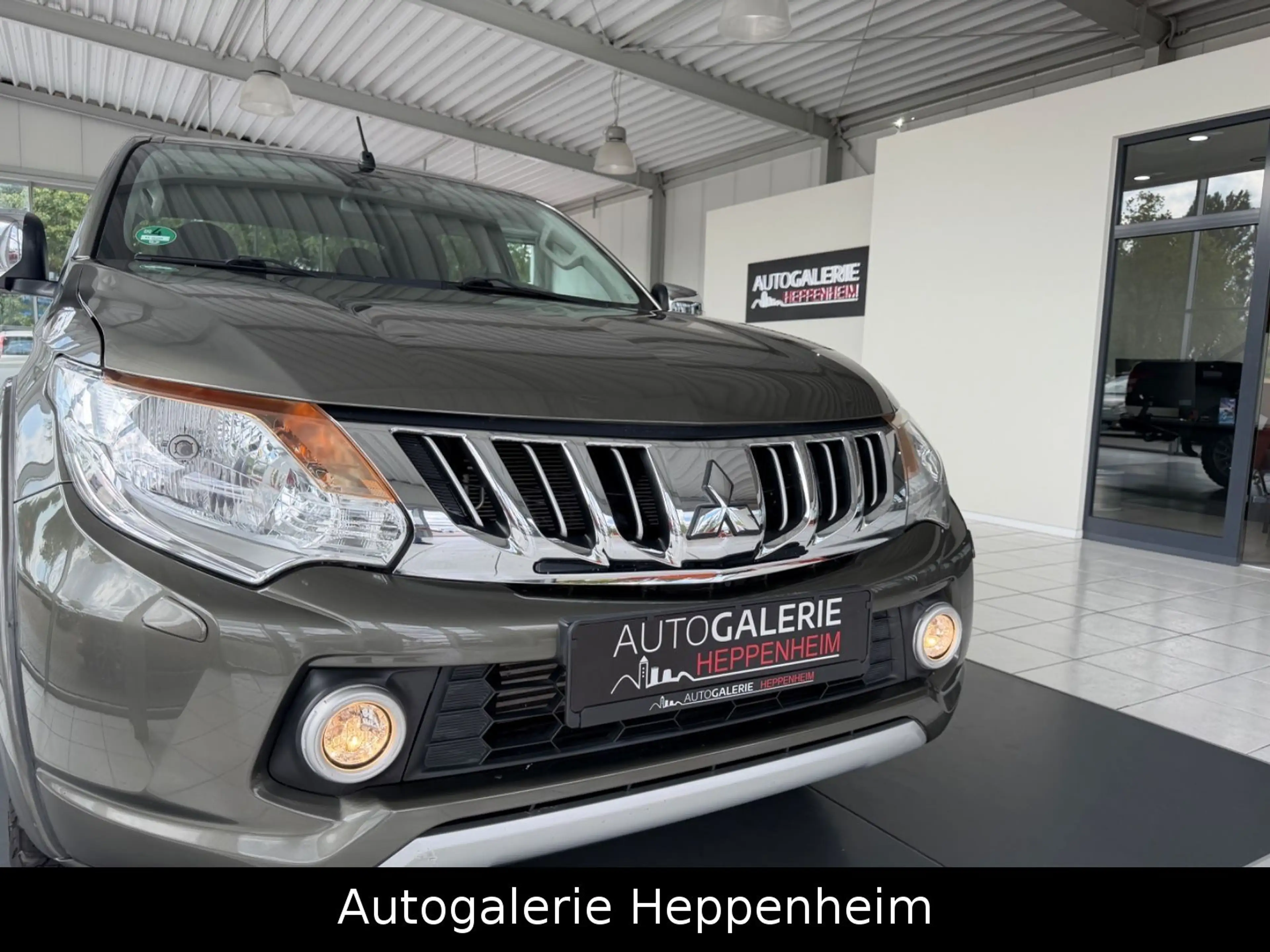 Mitsubishi L200 Plus Doppelkabine 4WD — photo 11