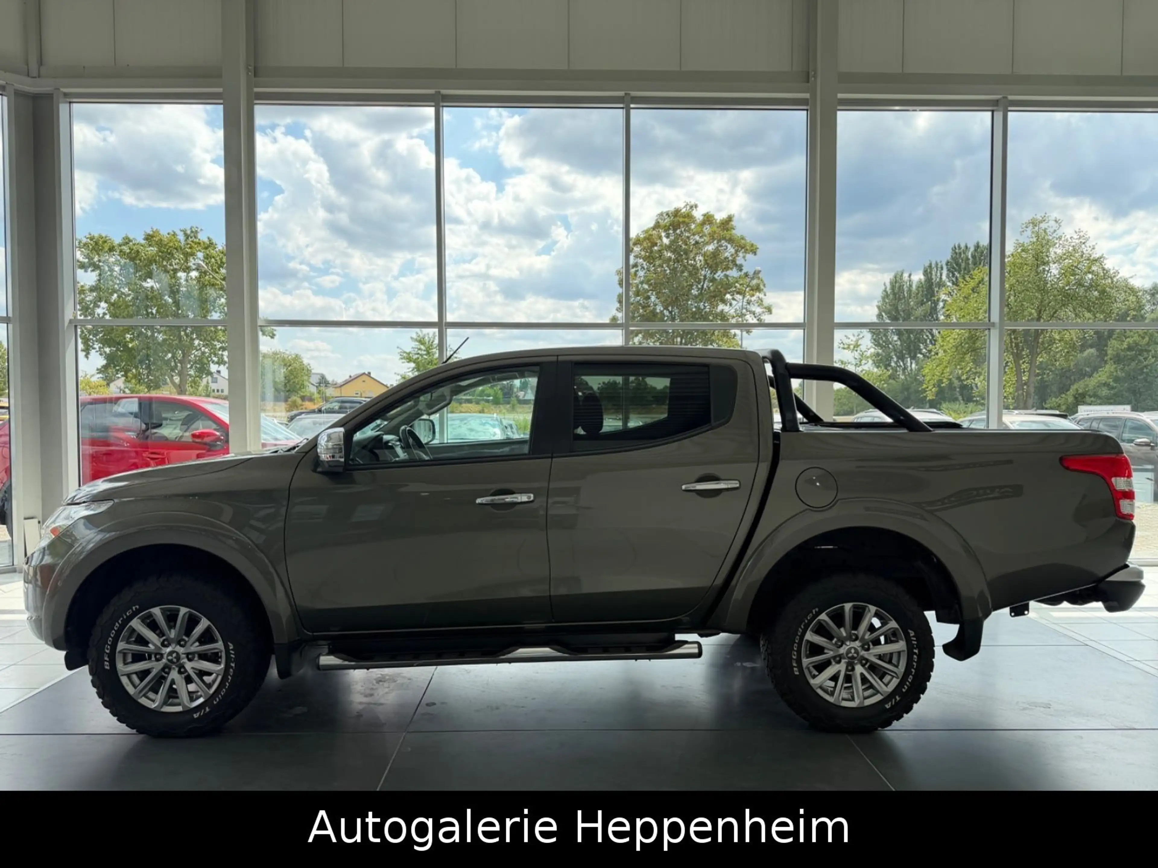 Mitsubishi L200 Plus Doppelkabine 4WD — photo 8