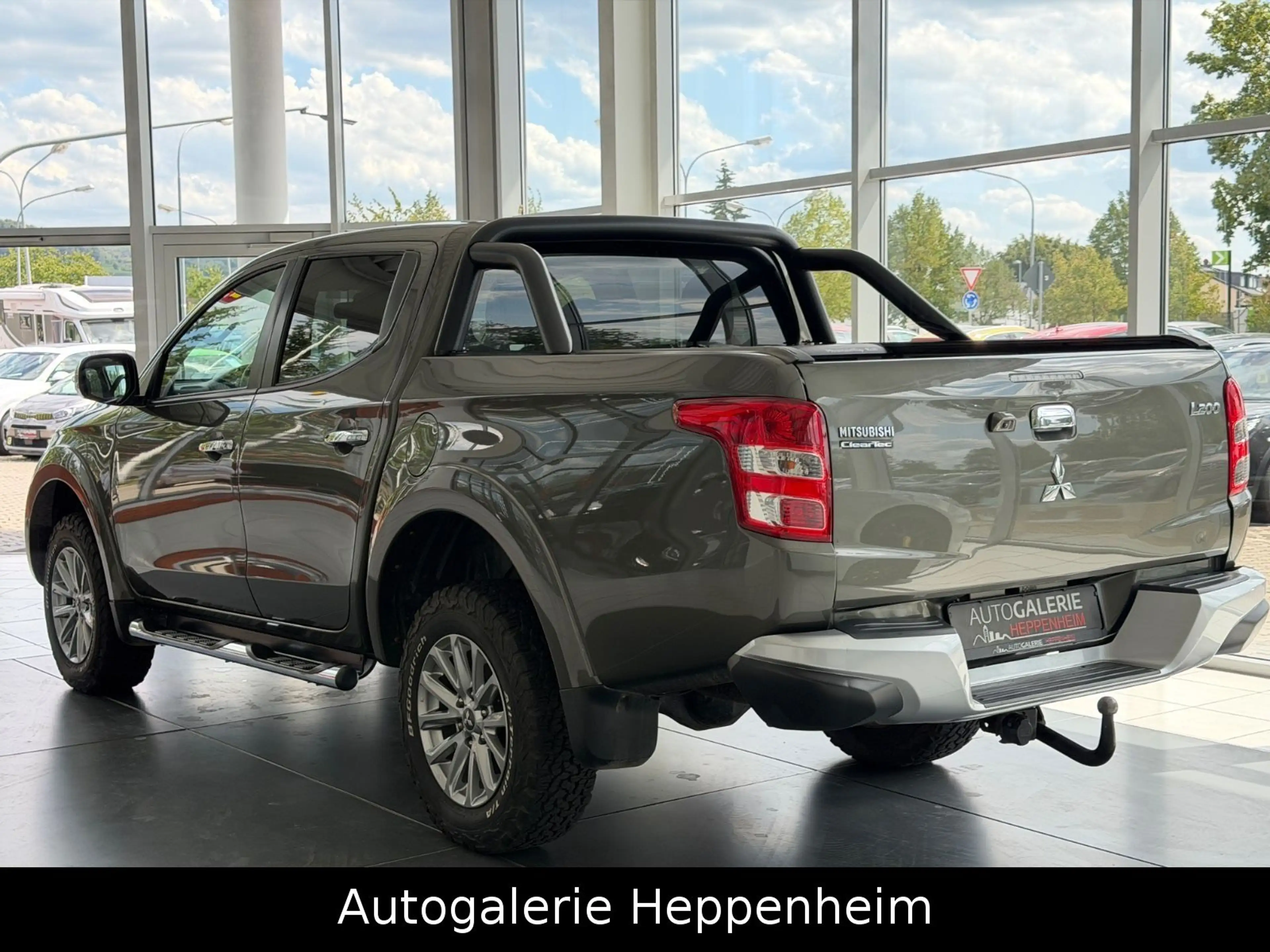Mitsubishi L200 Plus Doppelkabine 4WD — photo 7