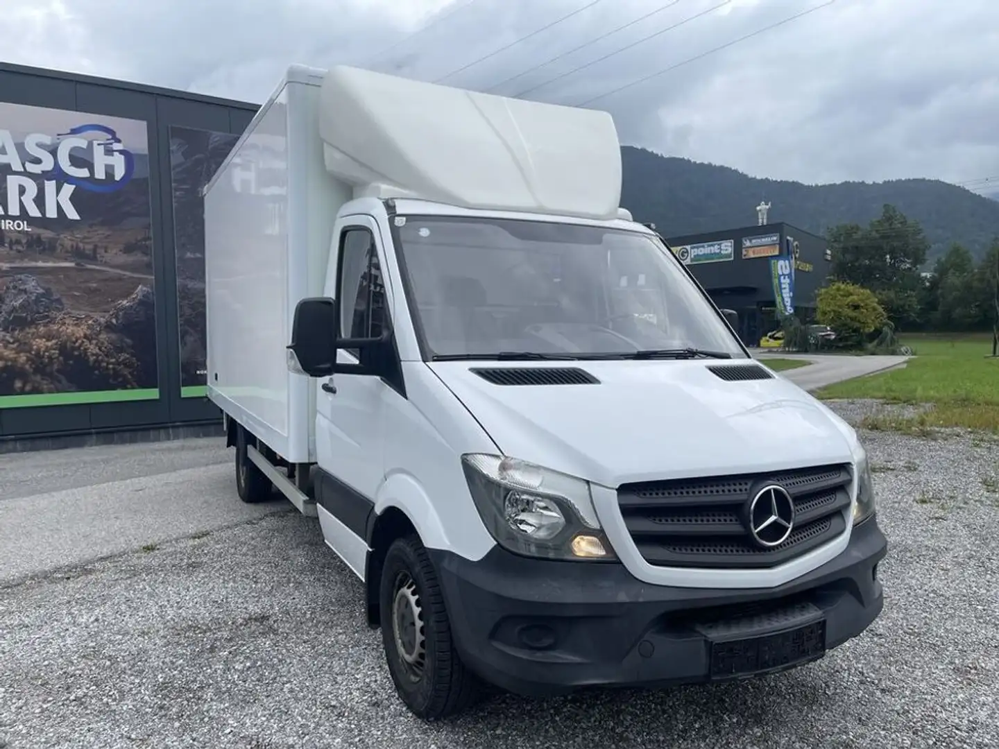 Mercedes-Benz Sprinter Koffer Weiß - 2