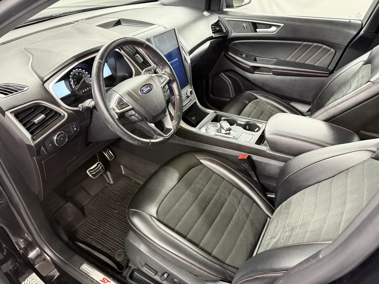 Ford Edge снимка Ford Edge