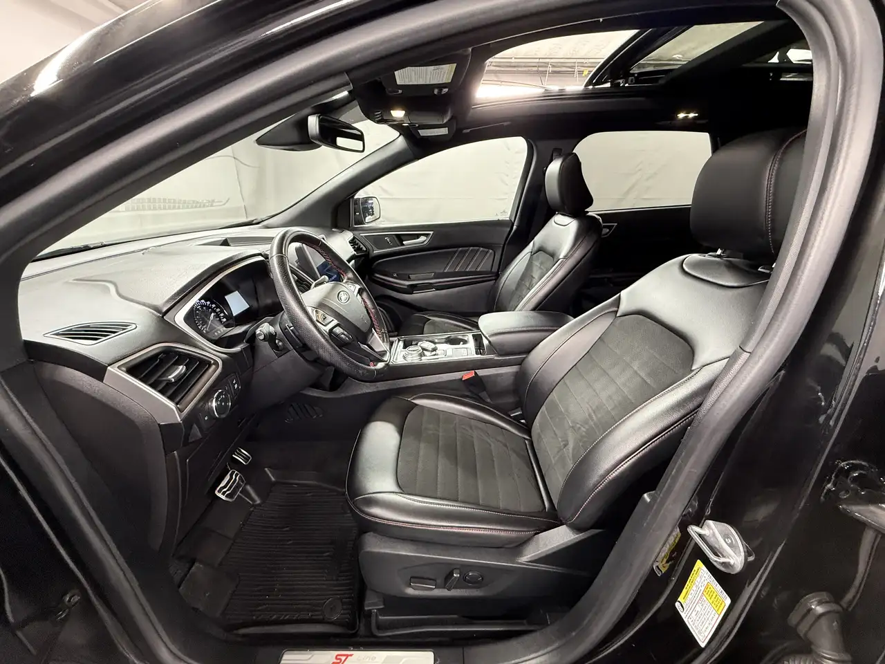 Ford Edge снимка Ford Edge