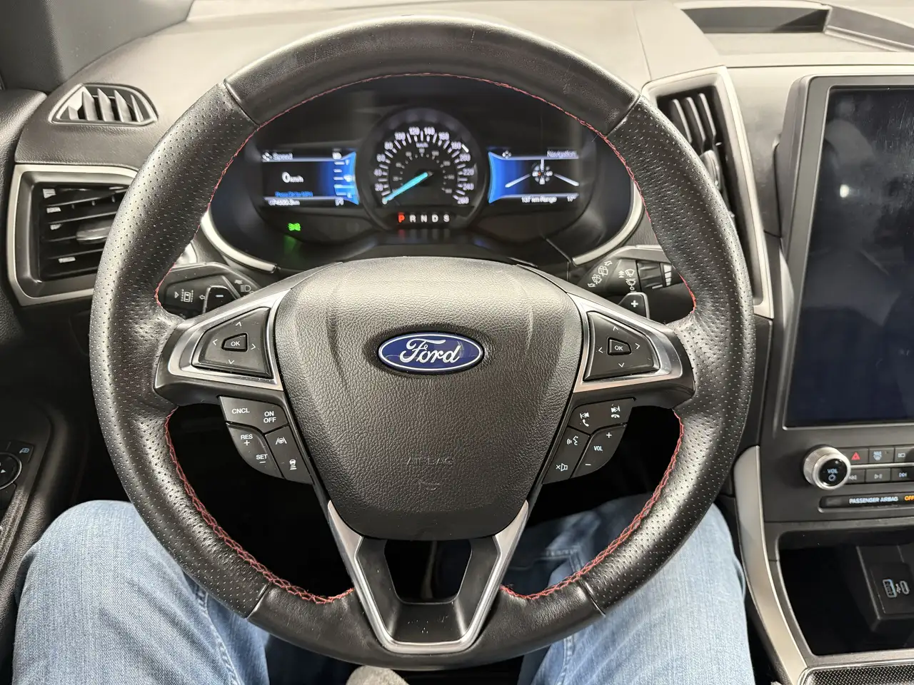 Ford Edge снимка Ford Edge