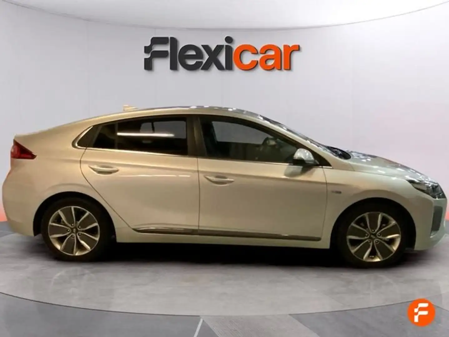 Hyundai IONIQ HEV 1.6 GDI Tecno Gris - 2