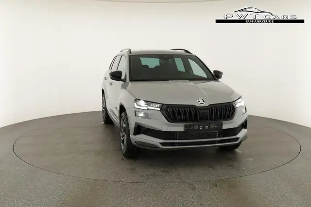 Skoda Karoq Sportline 4x4 2.0 TSI DSG Sportline, AHK, Navi,... Ansicht 28