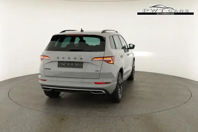 Skoda Karoq Sportline 4x4 2.0 TSI DSG Sportline, AHK, Navi,... Ansicht 18