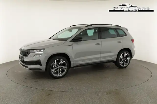 Skoda Karoq Sportline 4x4 2.0 TSI DSG Sportline, AHK, Navi,... Ansicht 33