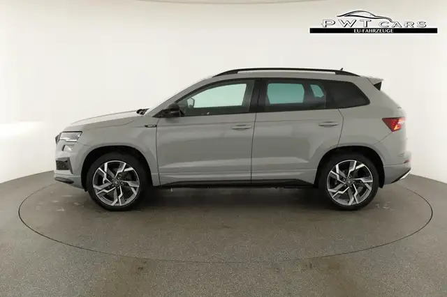 Skoda Karoq Sportline 4x4 2.0 TSI DSG Sportline, AHK, Navi,... Ansicht 35