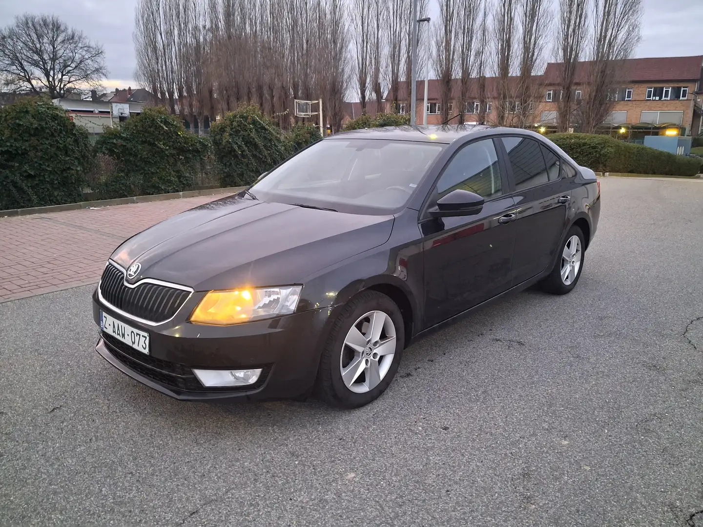 Skoda Octavia Octavia 1.4 TSI  Boîte automatique Schwarz - 1