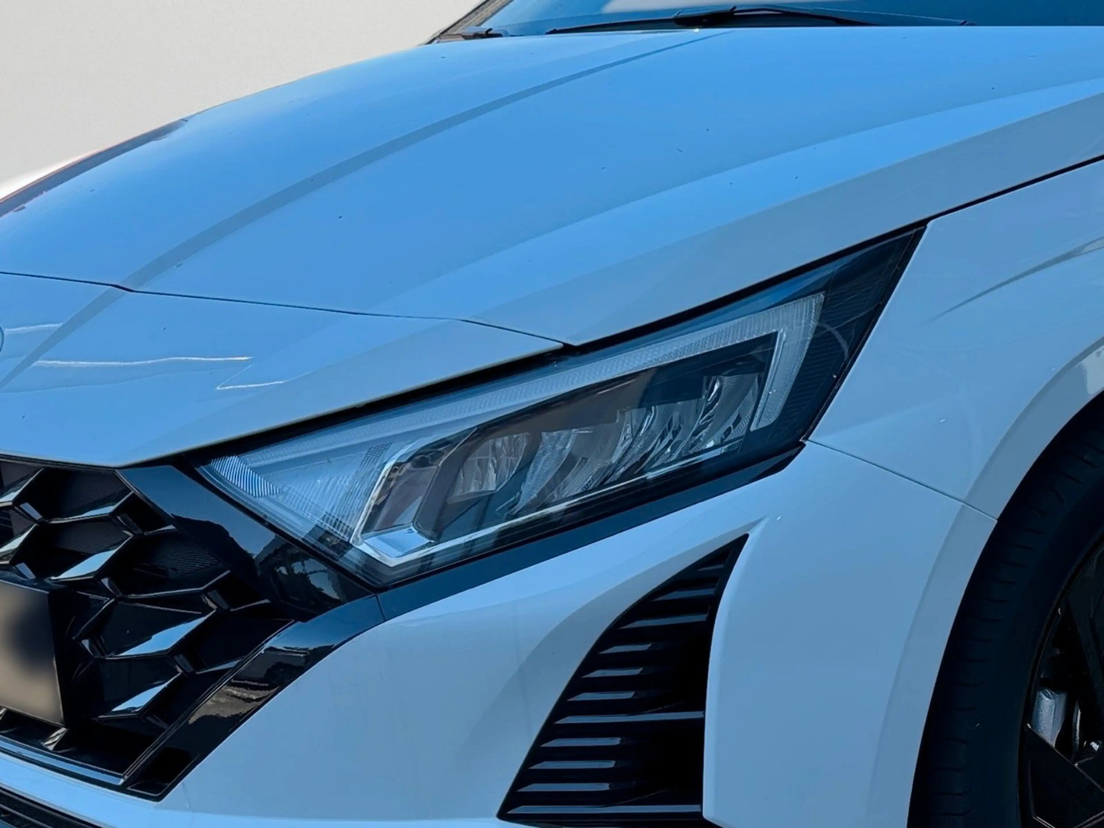 Hyundai i20 Blackline — photo 5