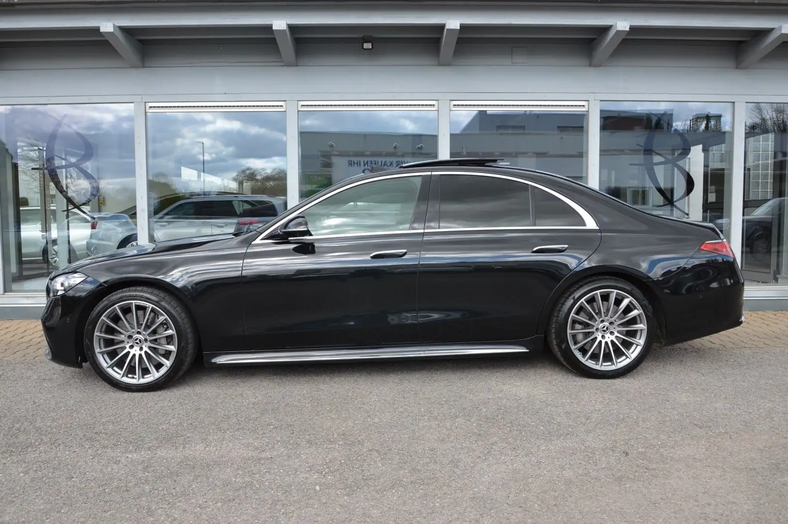 Mercedes-Benz S 400 d 4M*AMG*PANO*ENERGIZING*BURM*STHZ*360*HUD* Schwarz - 2