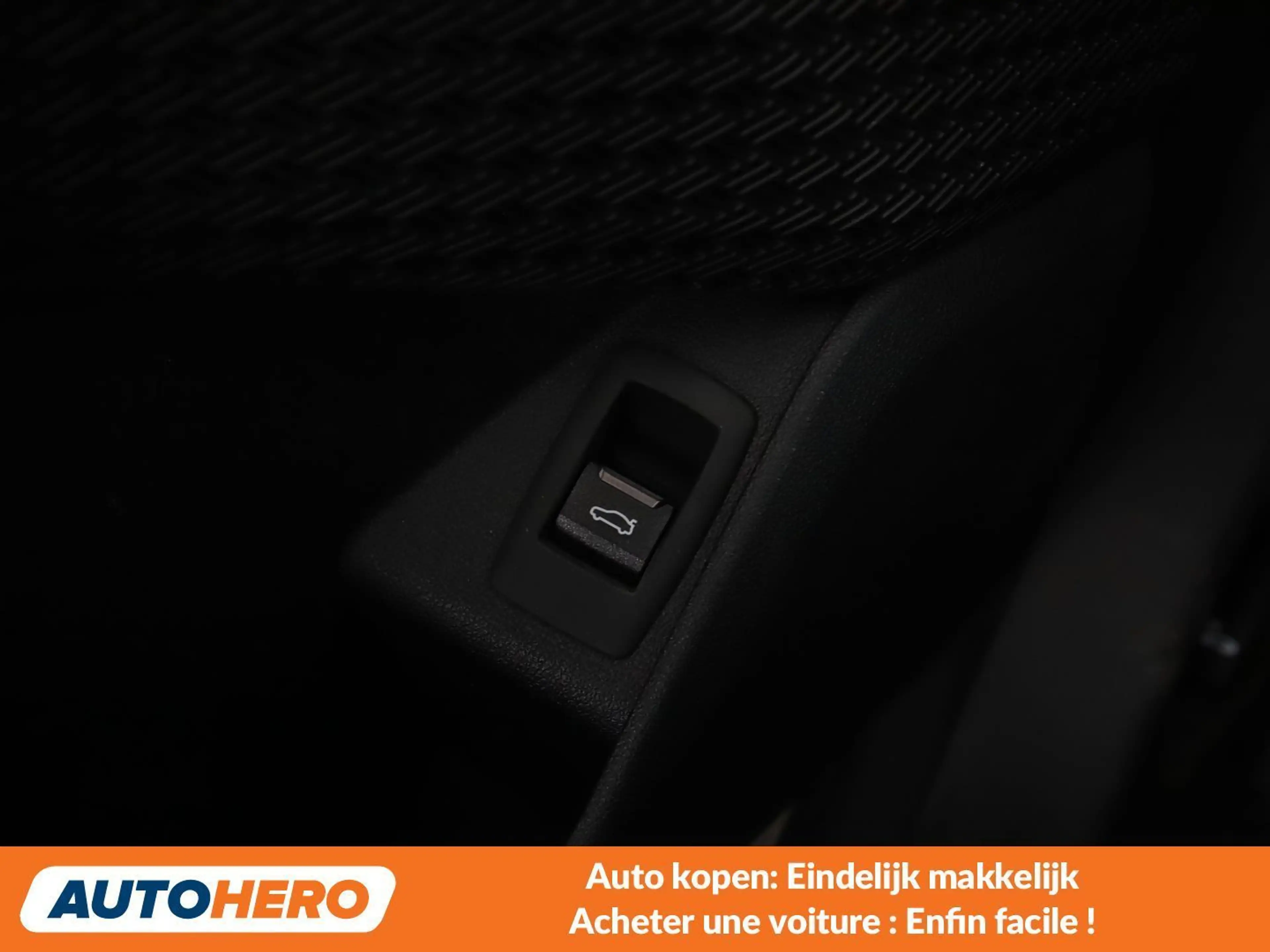 BMW X1 sDrive 18i M Sport — photo 15